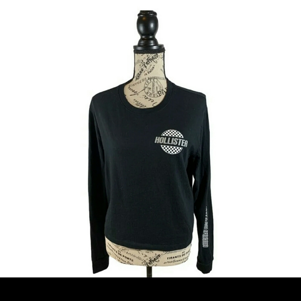 Hollister's women's small black crop top